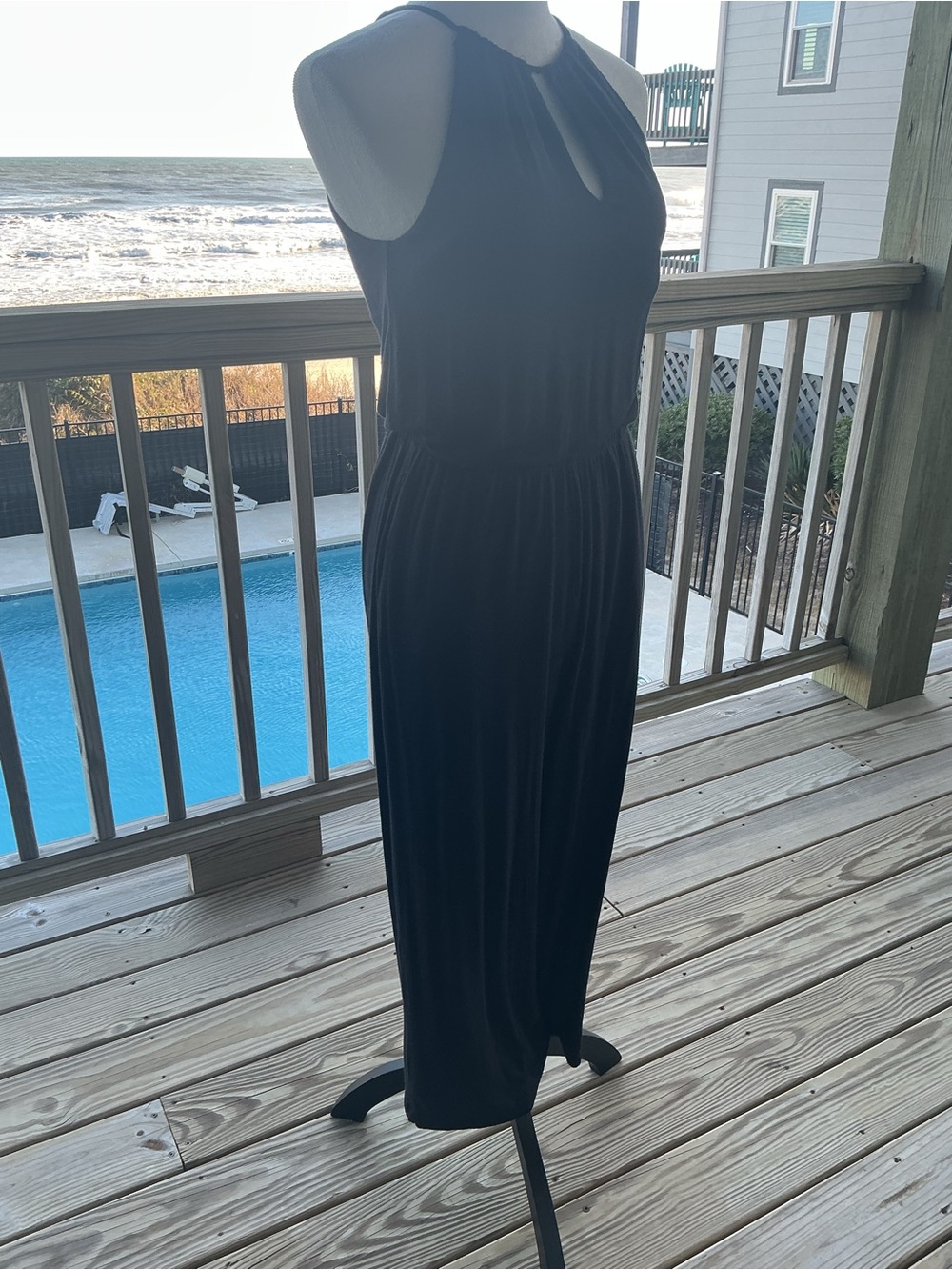 Soma Halter Jumpsuit with Keyhole Neck